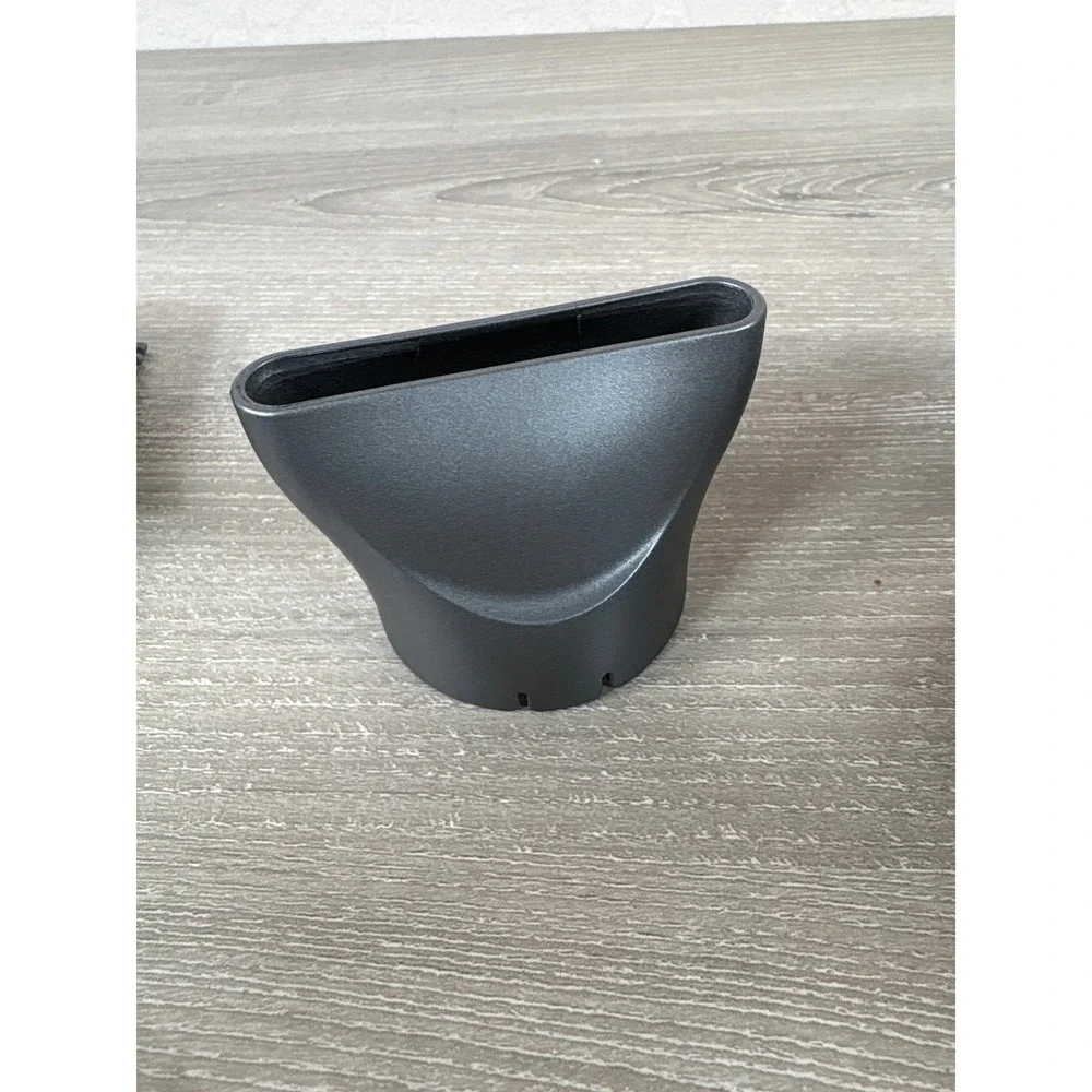 Wavytalk Grey Comb & Classic Nozzle -For Wavytalk Blown Away Ionic Hair Dry